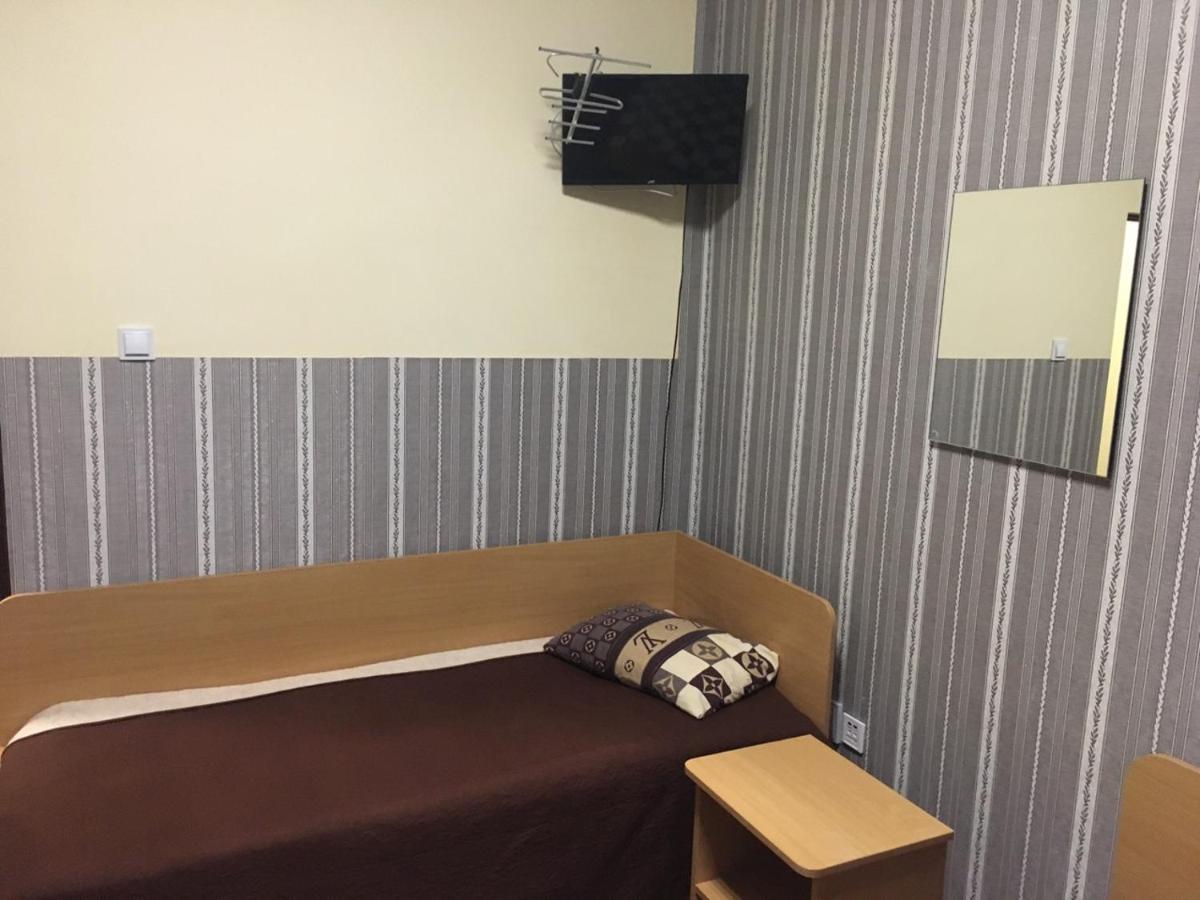 Hotel As 1 乌日霍罗德 外观 照片